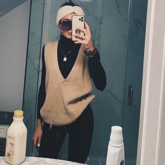 Meet your Posher, Alex - Picture 1 of 1